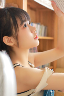 海贼王娜美被海军h